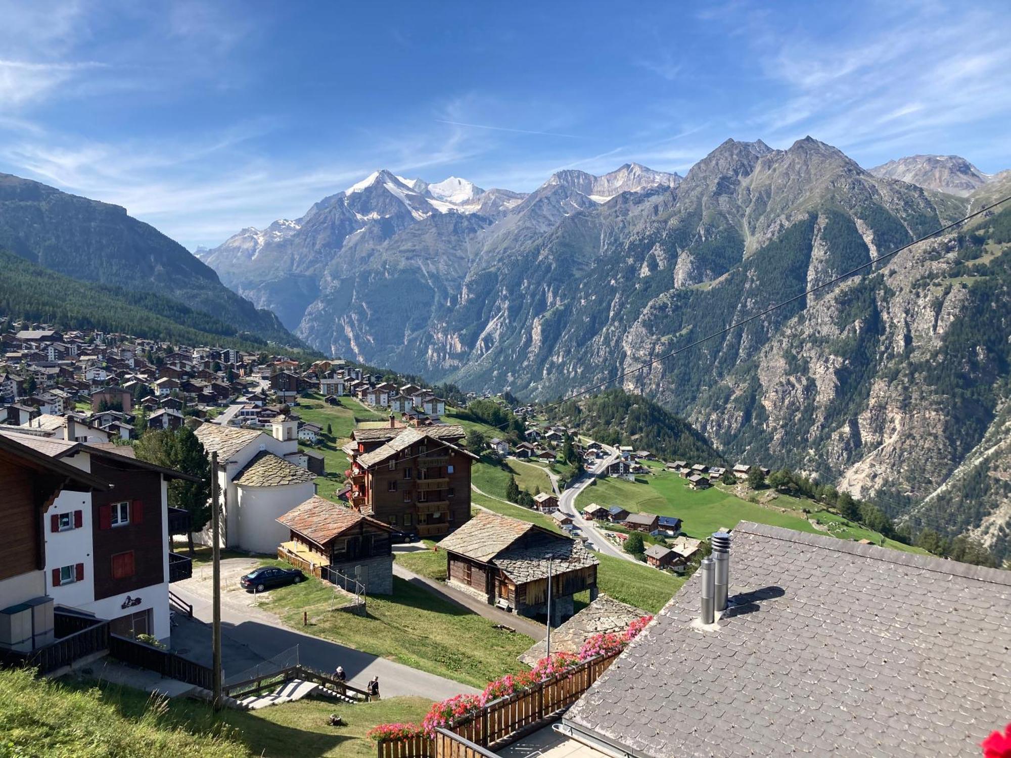 Haus Dorfblick Apartment Grächen Екстериор снимка